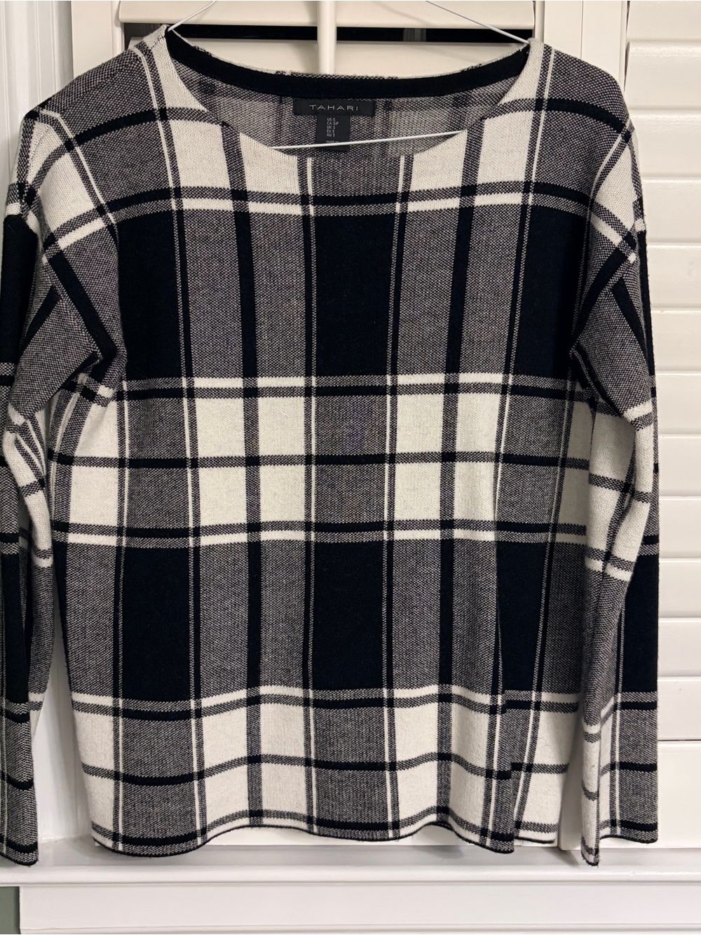 Tahari Black & White Plaid Scoop Neck Sweater